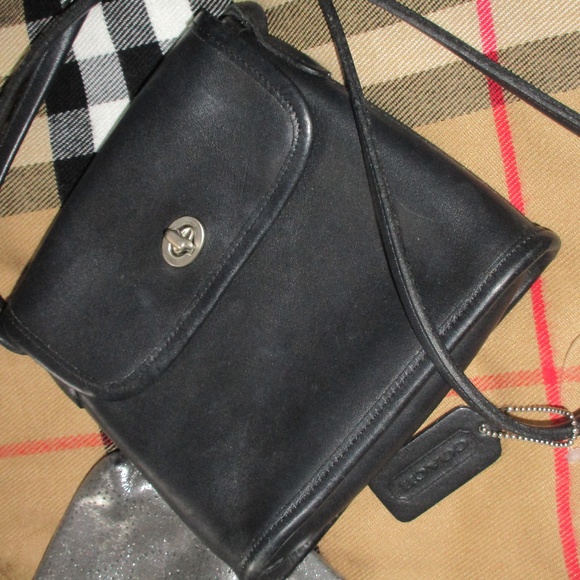 Coach Handbags - VINTAGE COACH CROSS BODY LEATHER BAG BLACK MINI
